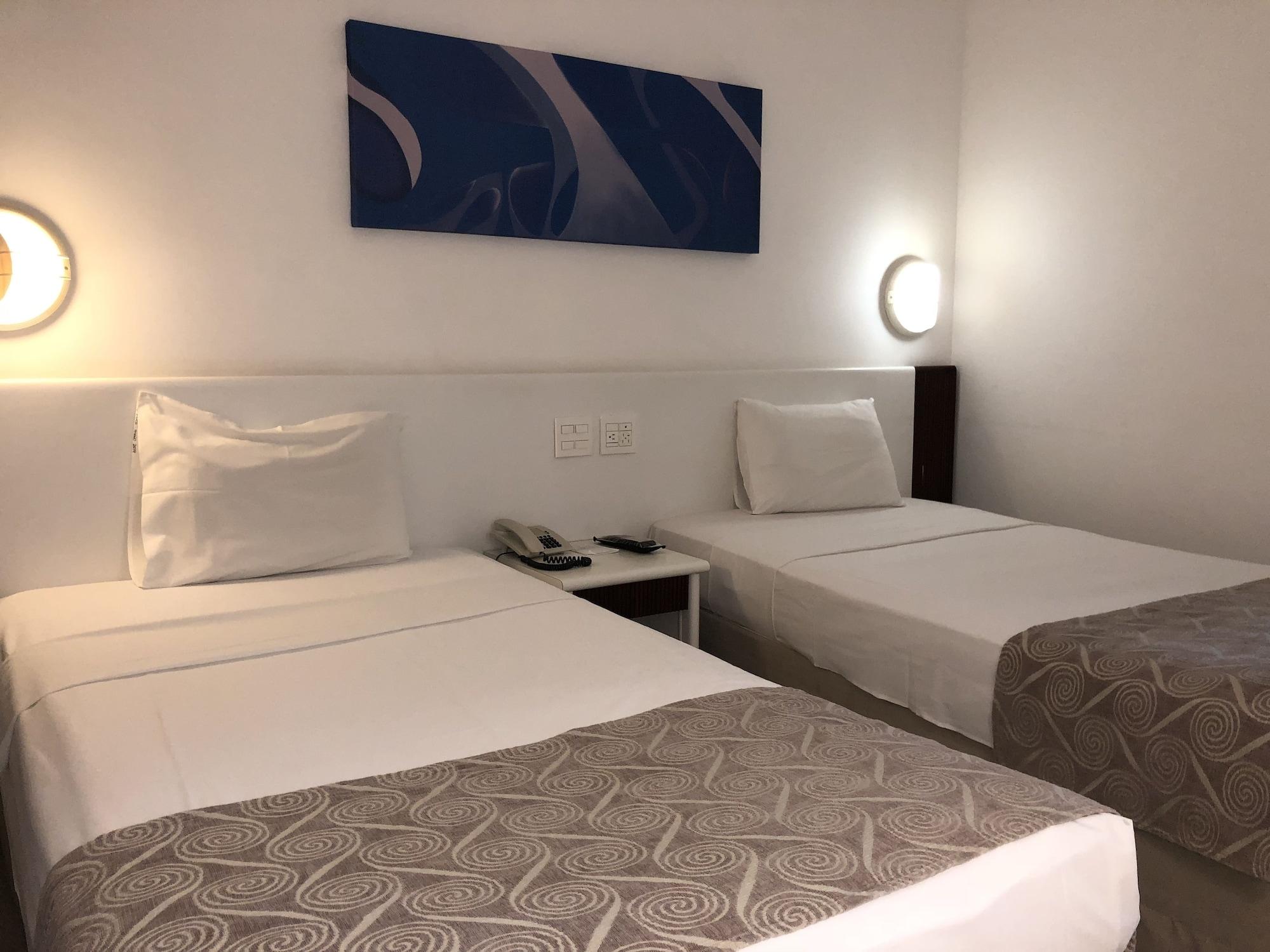 Boulevard Plaza Hotel