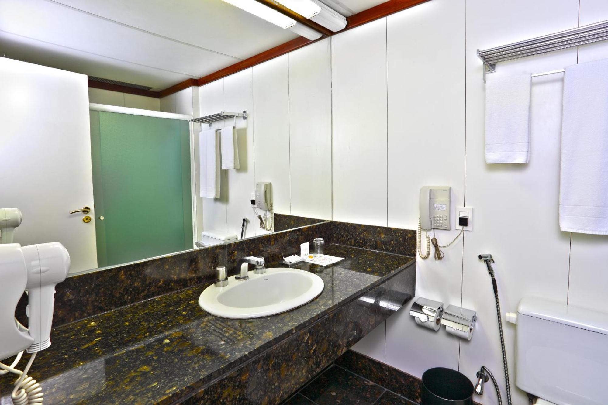 Hotel Boulevard Plaza 4*