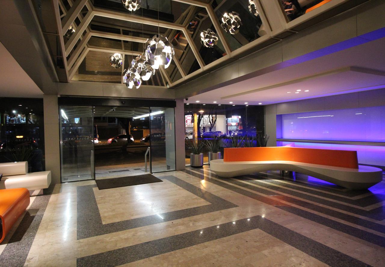 Boulevard Plaza 4*